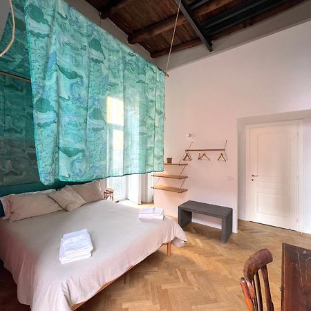 Superotium Bed & Breakfast เนเปิลส์ ภายนอก รูปภาพ