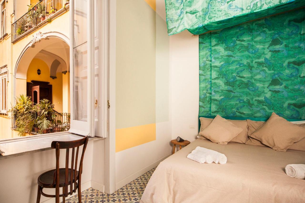 Superotium Bed & Breakfast เนเปิลส์ ภายนอก รูปภาพ